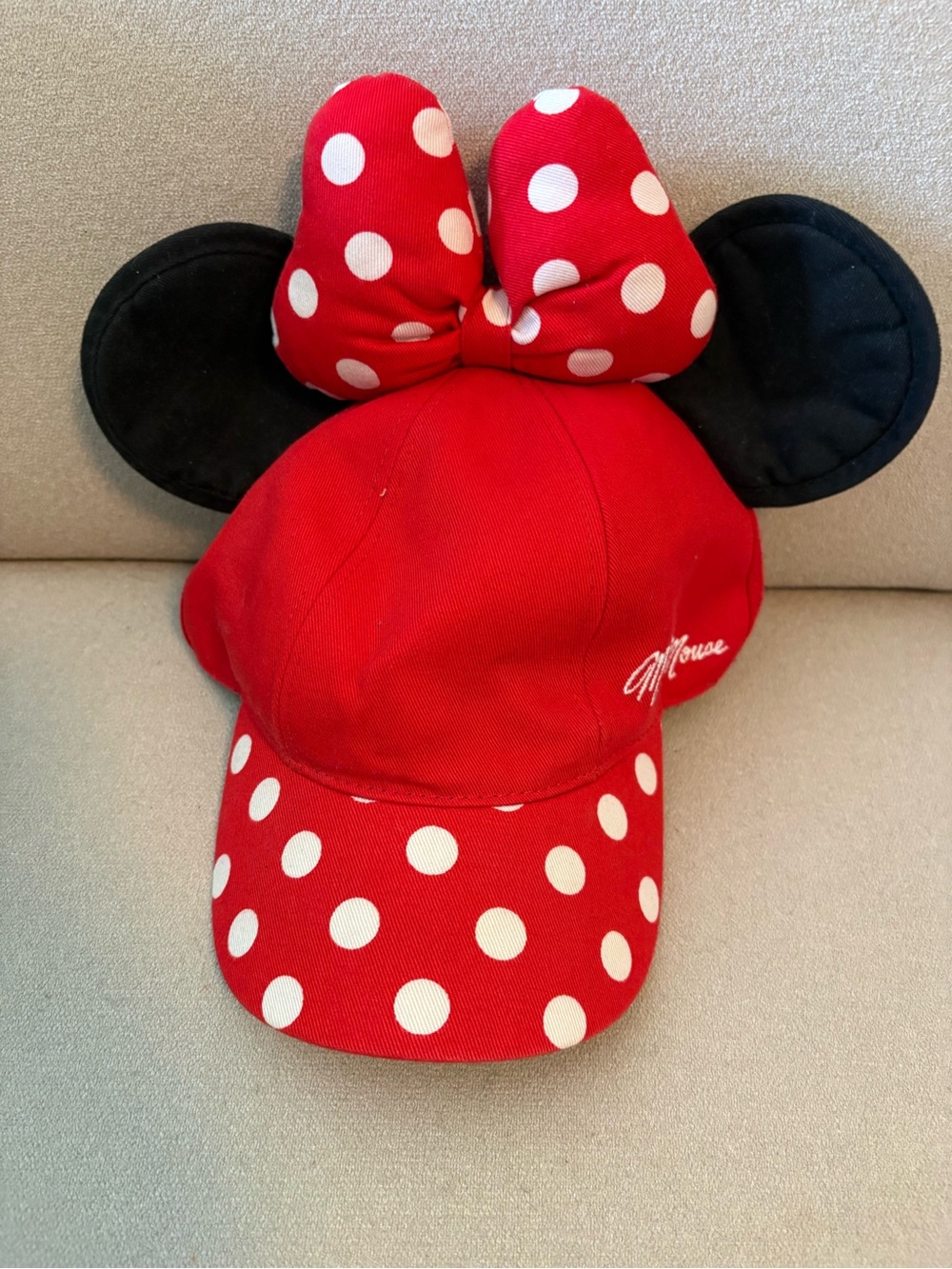 Disney Parks Minnie Mouse Baseball Hat